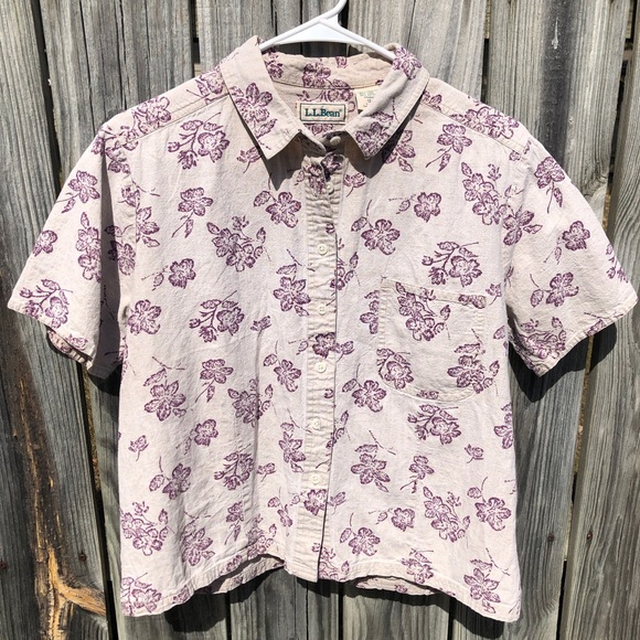 L.L. Bean Linen Short-Sleeve Button Down Shirt - Women's main image 0